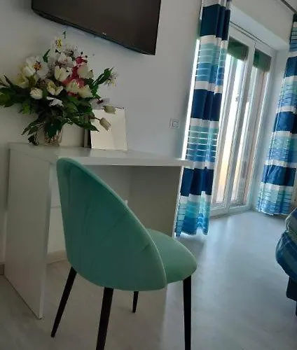 Blue Eyes Апартаменты