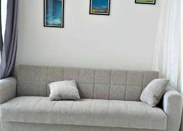 Blue Eyes Сорренто